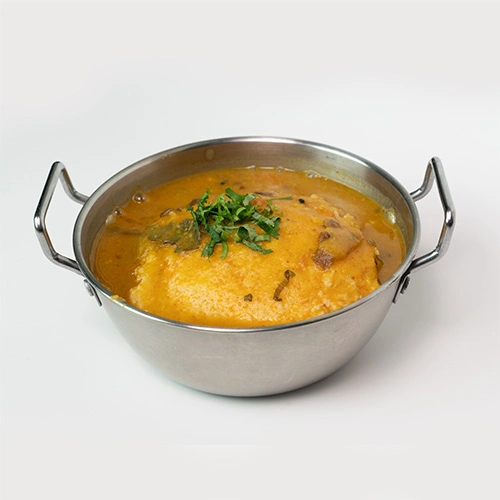 Soft idly served with spicy sambar